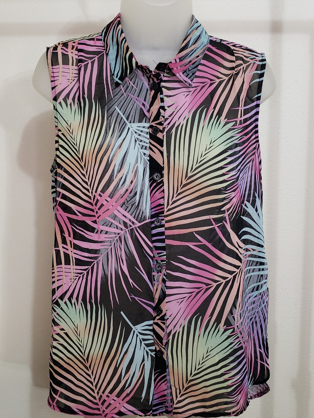 Forever 21 Black Sleeveless Button-Down Top with Pastel Palm Print